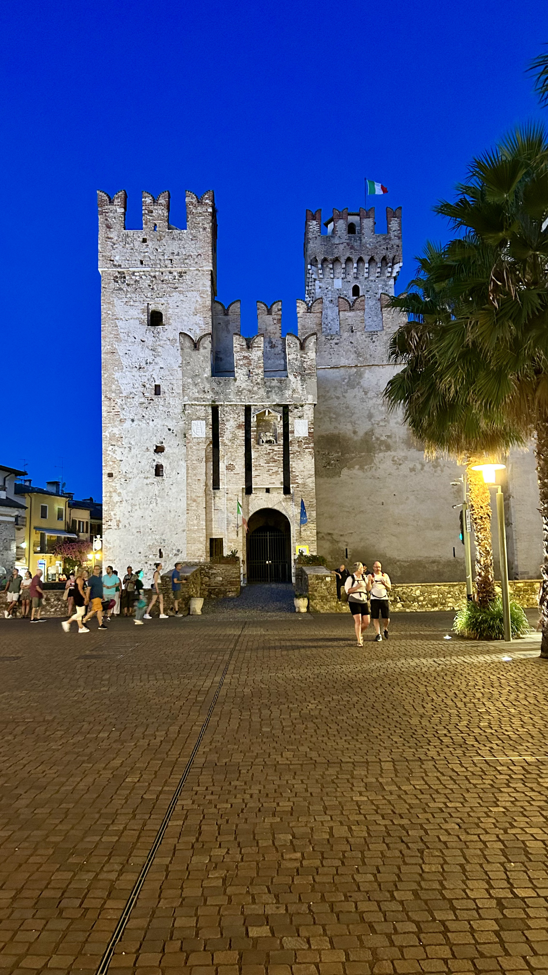 Roma